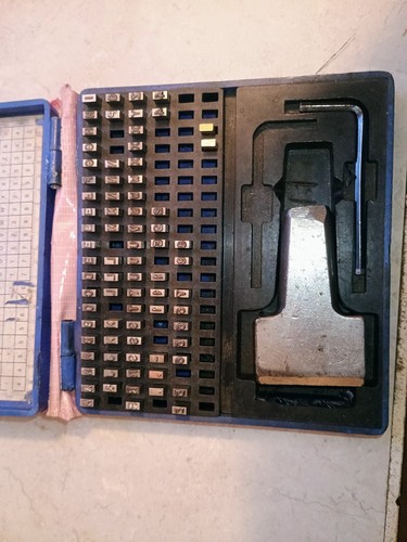 Interchangeable steel type - interchangeable,