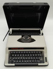 Typechoice De Luxe Portable Typewriter with Case Made in Italy I3 G268