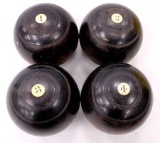Set Of 4x Vintage LAWN BOWLS Unbranded Numbered Brown No Box - D29