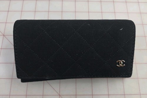 Chanel quilted black fabric - black,