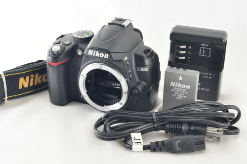 Near mint nikon - mint",