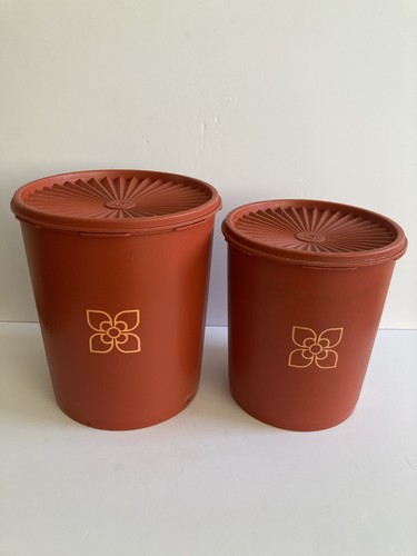 Vintage tupperware harvest - x2,