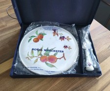 Royal Worcester Evesham Arden