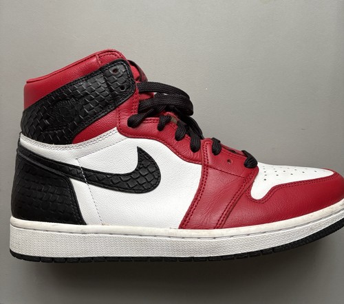 Nike air jordan mid - 1,