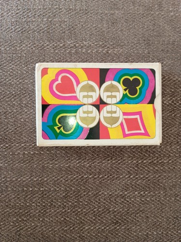 Collectable set playing - of,