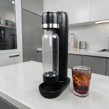 Sparkling Water Maker Black 1L