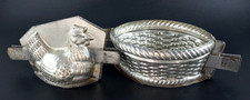 Vintage metal chicken a - in,