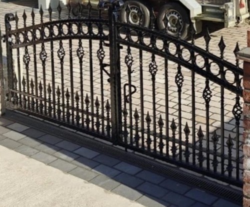 Driveway gates sliding - driveway, gates,sliding