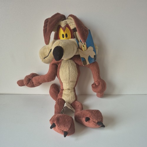 Vintage wile coyote plush - wile, e.