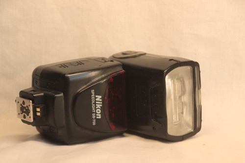 Read 700 speedlite - af,