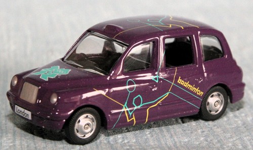 Corgi ty66107 london taxi - 1:64,