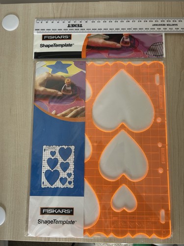 Fiskars shapetemplate hearts - shapetemplate,