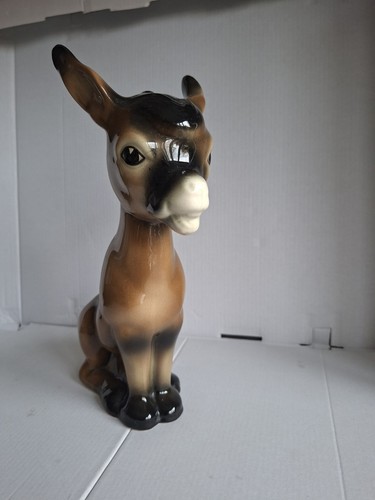 Vintage trentham art - art, ware