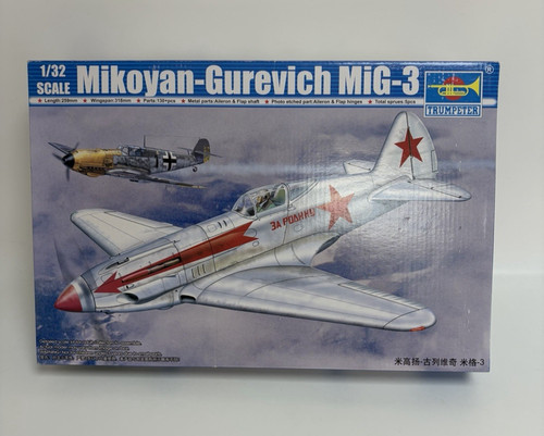 Trumpeter 32 - trumpeter, 1:32