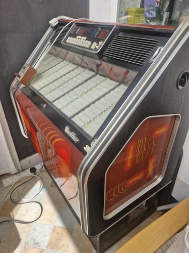 Wurlitzer niagra jukebox - wurlitzer,