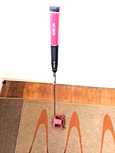 Golf clubs left - clubs,