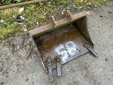 Mini Digger Excavator Digging Bucket 25mm 3 ton 700mm (58)