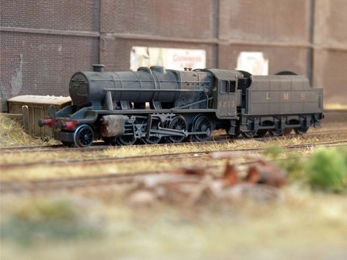 Gauge locomotive weathered - locomotive:,