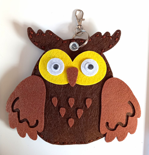 Brown felt owl bird keyring - brown,