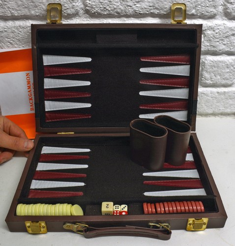 Backgammon set complete - set,