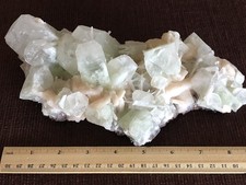 Natural Quartz Chrystals Rocks
