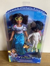 Disney Encanto Mirabel And