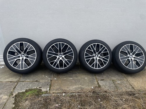Porsche taycan turbo aero - taycan,