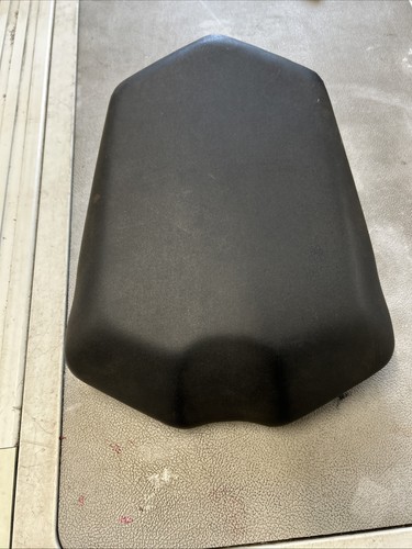 Yamaha fz1000 seat year - seat,