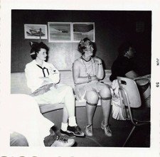 VTG Photo 1959 Beautiful Women