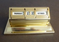 VINTAGE DECO STYLE GOLD COLOURED PERPETUAL DESK CALENDAR - WORKING WELL