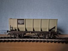 Tri-ang Hornby OO Gauge R.215