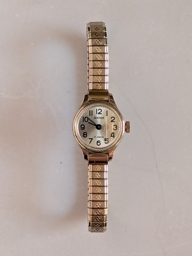 Vintage sekonda jewels - 17,