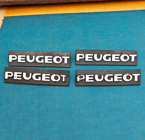 Genuine peugeot used mudflaps - used,