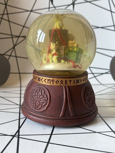 Whimsical world pocket - world, of