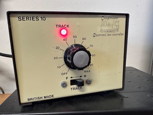 Gaugemaster model series 10 - model,