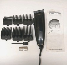 Remington (HC701) Poffecional Haircut Clipper. Clipper Combs Sizes 1 To 4; 6,7
