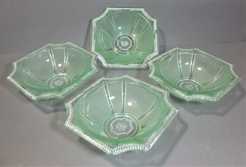 Vinatge pressed glass desert - vinatge,