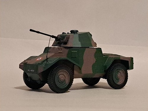 Scale armored military - 1:43,