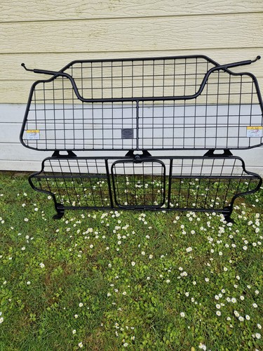 Landrover dog guard for new - landrover,