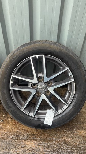 Toyota auris mk2 2012 - toyota,