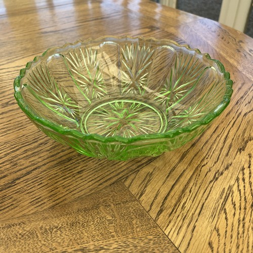 1930 pressed green - 1930’s, glass