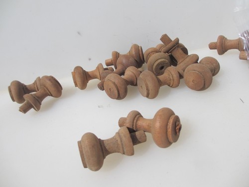 Vintage wooden cupboard - cupboard, knob