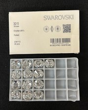 NEW Swarovski 3015 Crystal Buttons 18mm - Clear, Round, Foiled