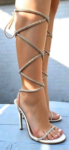 Stunning white diamonte - **stunning,