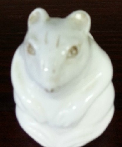 Coalport mouse figurine bone - coalport,