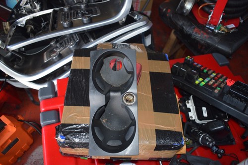 Volvo xc60 2011 cup holder - 2011,