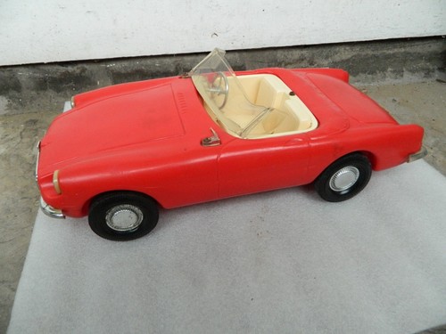 Pedigree sindy doll - pedigree, mgb