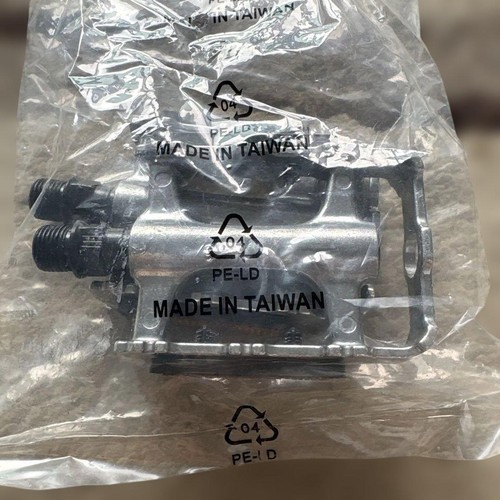 Fuji bike original pedals - bike,