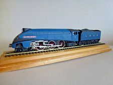 WRENN W2212 LNER A4 No7 " SIR