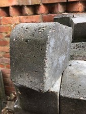 133 x Kerb Edging Stones  Bull Nose :150x100x200mm Available in smaller amounts 